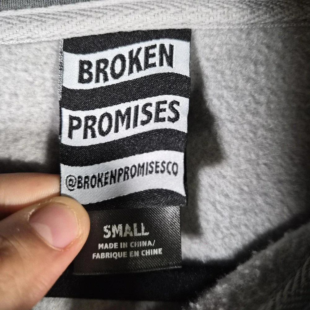 Broken Promises Men's Small Gray Distressed Graphic Full Zip Hoodie Goth Grunge